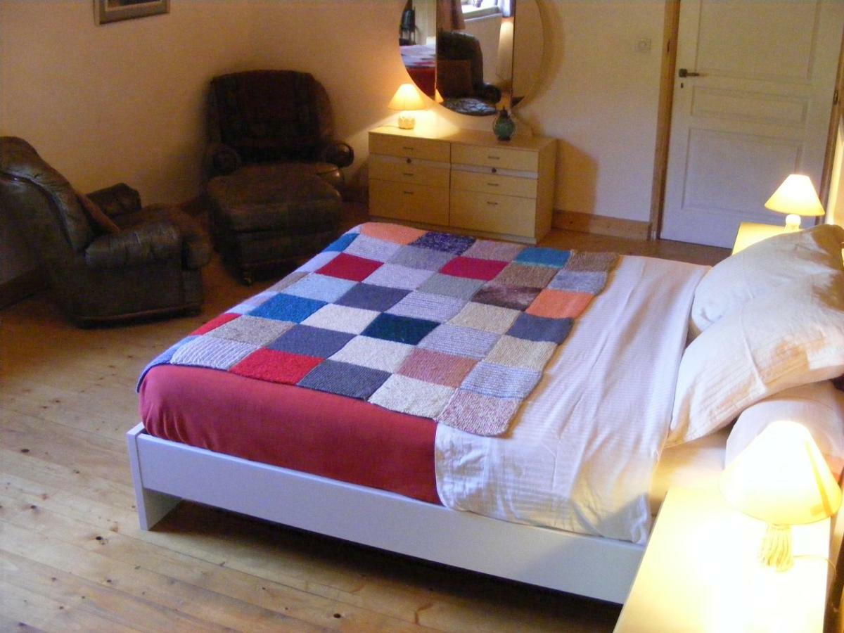 Bed and Breakfast Les Grandes Fontaines La Longine Exterior foto